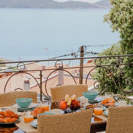Endless Blue Apartment PalaiónTsiflíkion Екстериор снимка
